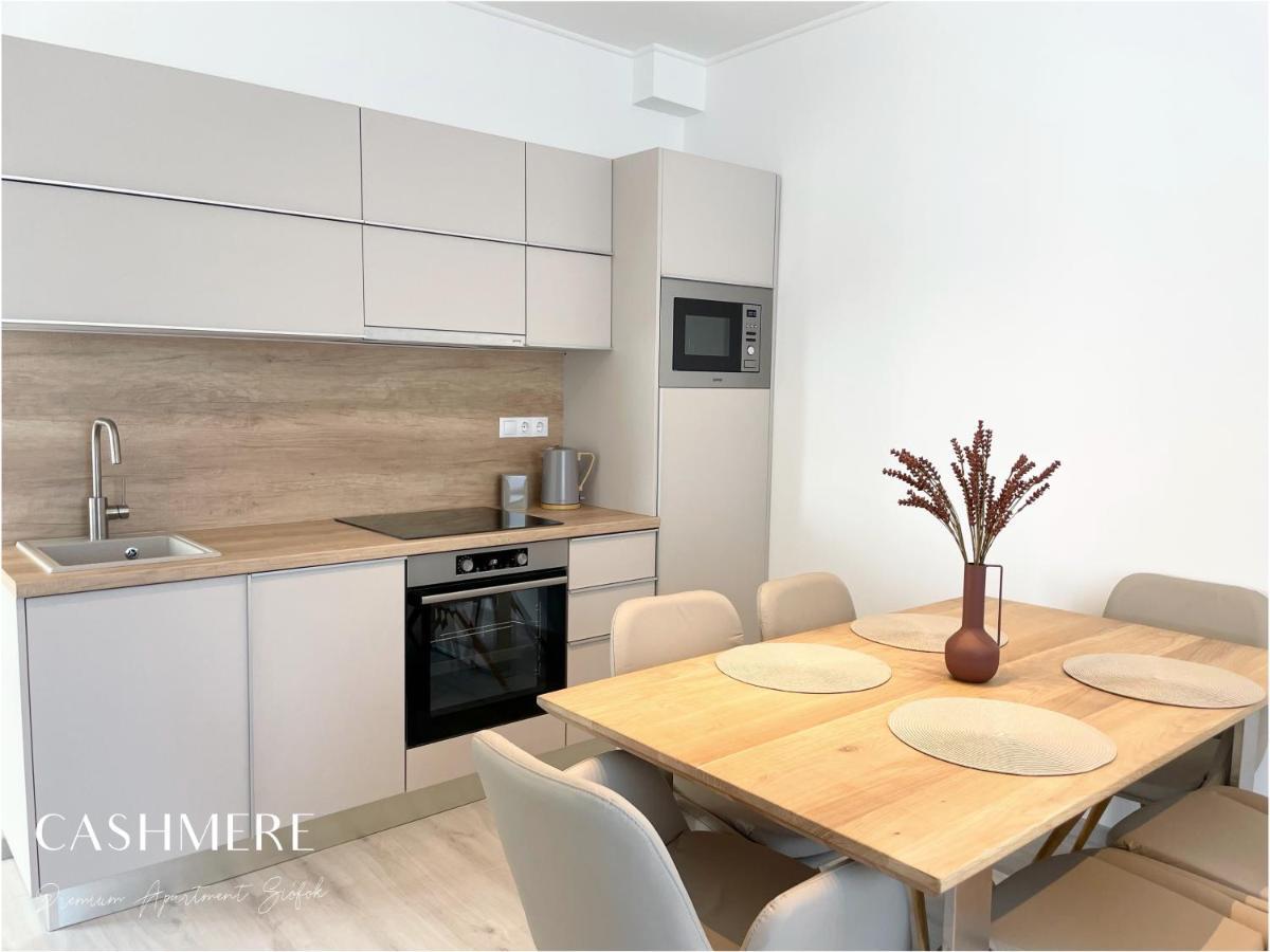 Cashmere Premium Apartment Siófok Exteriér fotografie